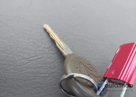 2004 Dodge Neon Se z USA, uszkodzony, nr VIN 1B3ES26C94D586646